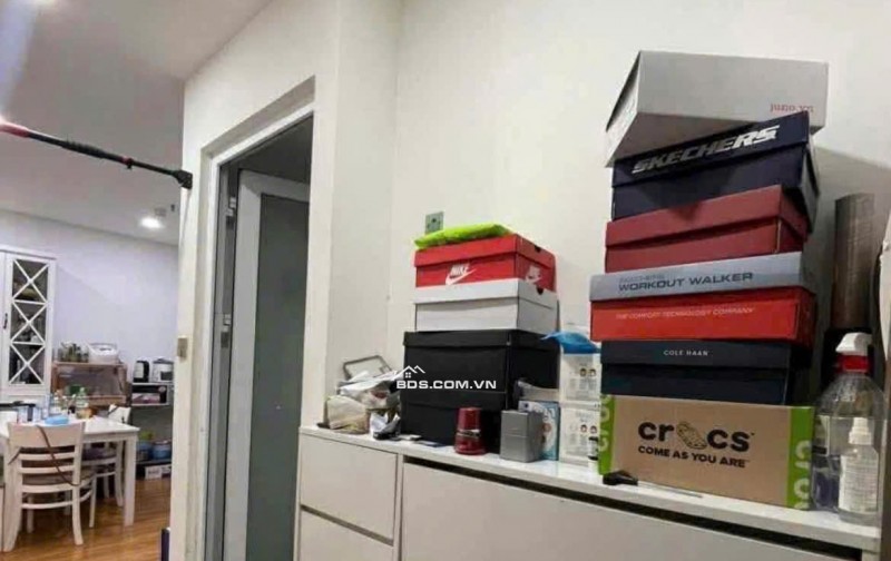 Chung cư Đặng văn Ngữ, PN :Căn góc, 77m2, 2p ngủ, nội thất,12tr.
