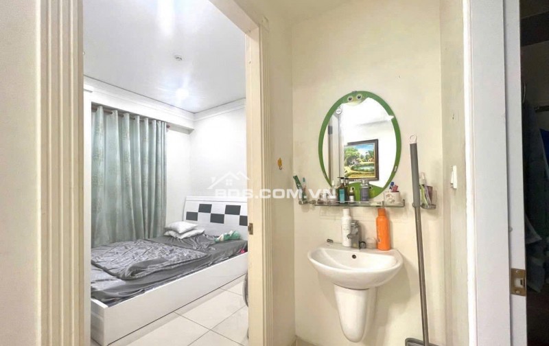 Chung cư Bàu Cát, P10,Tân Bình: 69m2, 2p ngủ, 1wc, 7tr/th, Nội thất đủ
