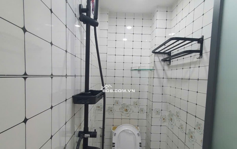 Bán nhà Đẹp HXH gần Mặt tiền Cống Lở, Tân Bình, 30m2, 2tầng, 2PN. Chỉ 4.75tỷ Full Nội Thất .