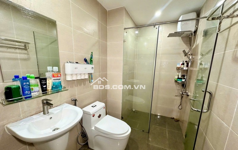 12tr5/tháng, Nội thất, 85m2, 2PN, C/c Screc, Q3, Trường Sa, Nhà mới.