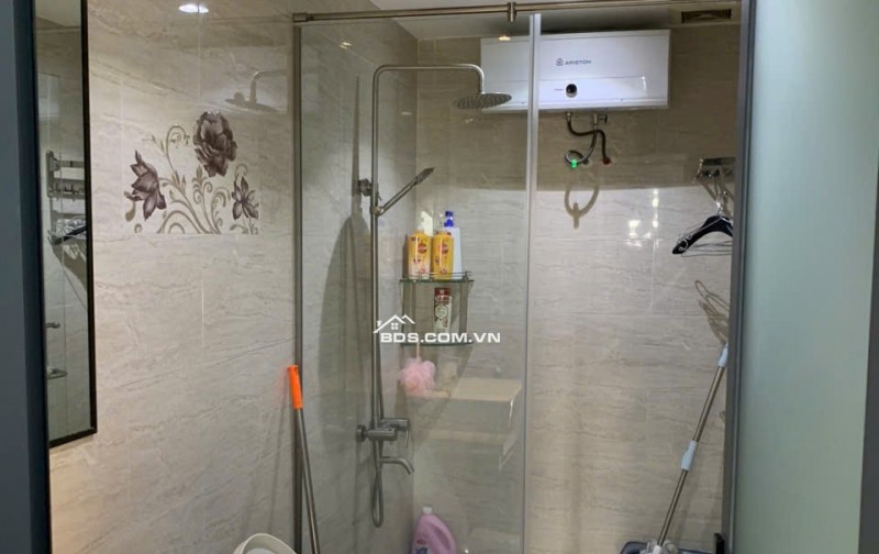 100m2, 13tr/th, 3PN, 2WC,  Nội thất, 10A Trần Nhật Duật, Tân Định, Q1.