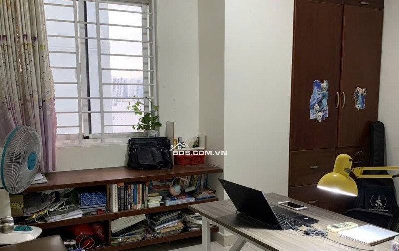 Chung cư Screc, Trường Sa, Quận 3: 2p ngủ, 2wc, nội thất mới, 12tr/th, 80m2.