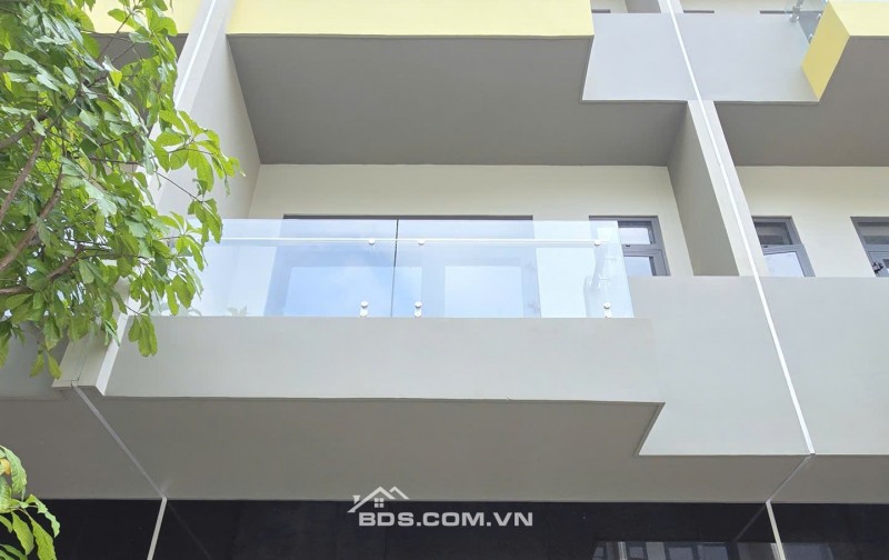 Nhà mặt phố Thống Nhất, quốc lộ 1k - Vị trí vàng, kinh doanh đỉnh, diện tích sử dụng từ 220m2, 4 tầng, 5PN, 6WC, giá hời chỉ 7x tỷ