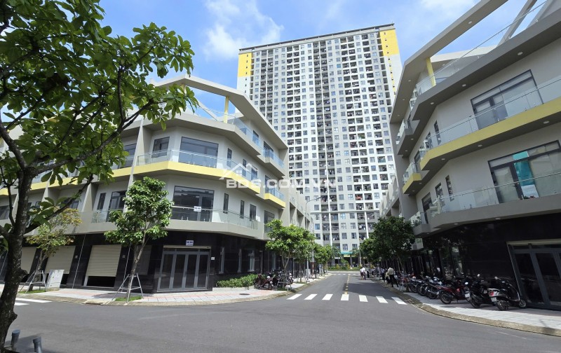 NHÀ PHỐ 125M² – VỊ TRÍ VÀNG, LÔ GÓC 2 MẶT TIỀN, CHỈ 11.5 TỶ!