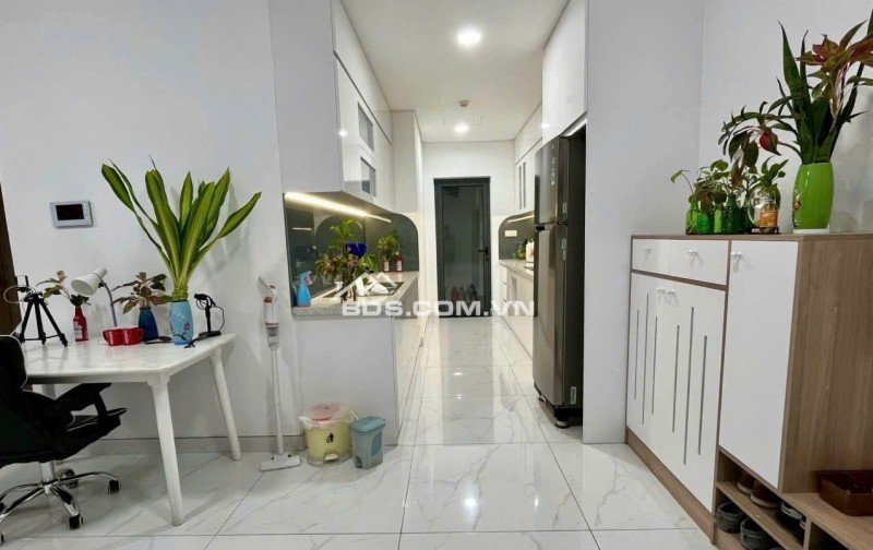 9tr/th, C/c Ruby Garden, Nguyễn Sỹ Sách, Tân Bình, 87m2, 2PN, Nội thất, 2WC.