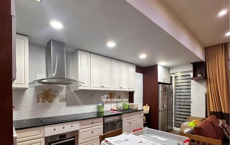 Chung cư Nguyễn Phúc Nguyên, Q3: 77m2, 2PN, NTCB, 12tr/th. Căn góc