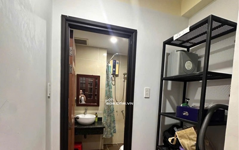 Chung cư Nguyễn Phúc Nguyên, Q3: 77m2, 2PN, NTCB, 12tr/th. Căn góc