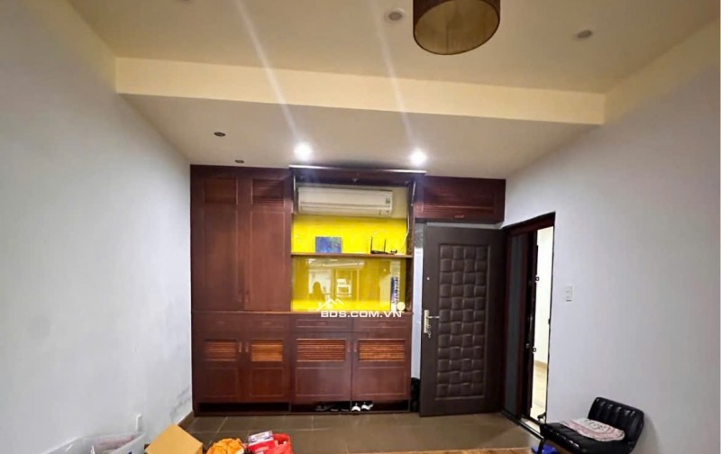 Chung cư Nguyễn Phúc Nguyên, Q3: 77m2, 2PN, NTCB, 12tr/th. Căn góc