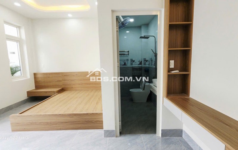  BÁN NHÀ MẶT TIỀN KINH DOANH – NHÀ MỚI XÂY, KIẾN TRÚC HIỆN ĐẠI – PHƯỜNG DĨ AN, TP. DĨ AN