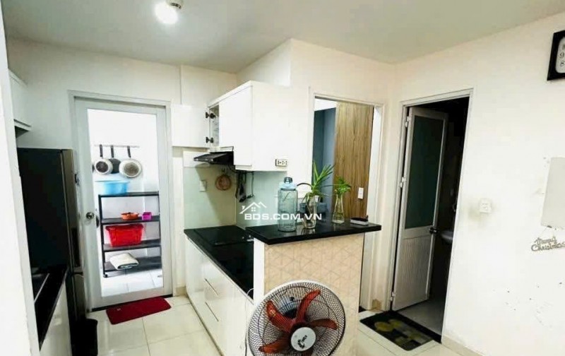 C/c Srec, Coopmart Trường Sa, Q3, 78m2, 2PN, 12tr5/tháng.