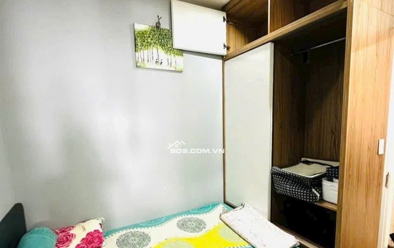 C/c Srec, Coopmart Trường Sa, Q3, 78m2, 2PN, 12tr5/tháng.