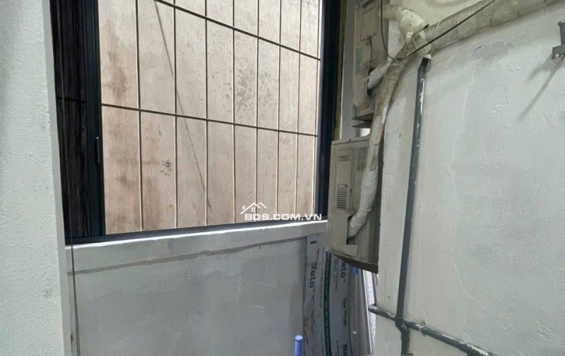 C/c Trương Định, P. Võ Thị Sáu, Q3, 73m2, 2PN, Lầu 2, 9tr/tháng.