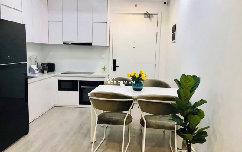 10tr/th, 85m2, Căn góc, Nội thất mới, Nguyễn Sỹ Sách, Tb, 2PN, 2WC.