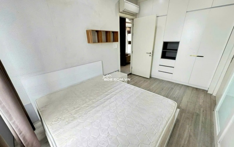 Chung cư Xigrand Court, Lý Thường Kiệt, Q10: 22Triệu, Nội thất, 3PN, 2WC.