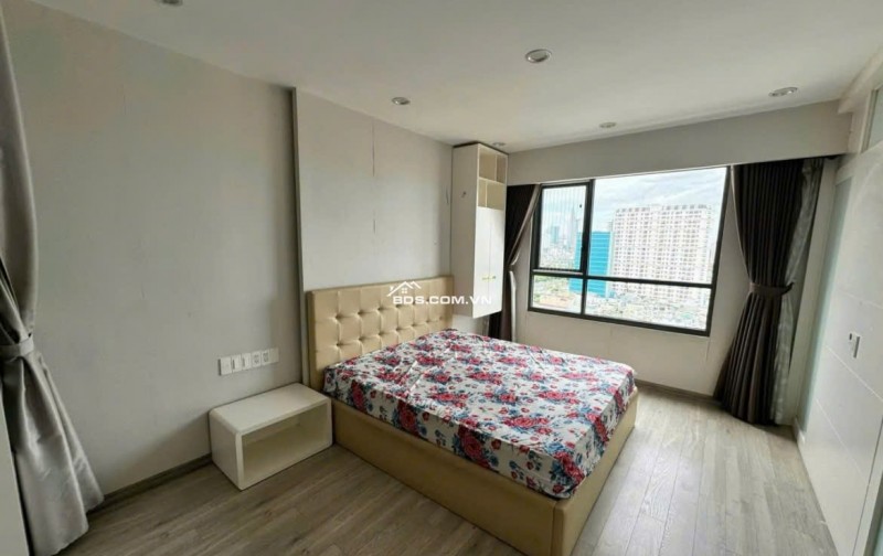 Chung cư Xigrand Court, Lý Thường Kiệt, Q10: 22Triệu, Nội thất, 3PN, 2WC.
