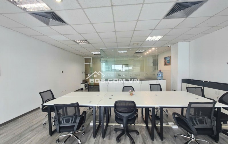 Sang nhượng Văn phòng tại 36 Hoàng Cầu