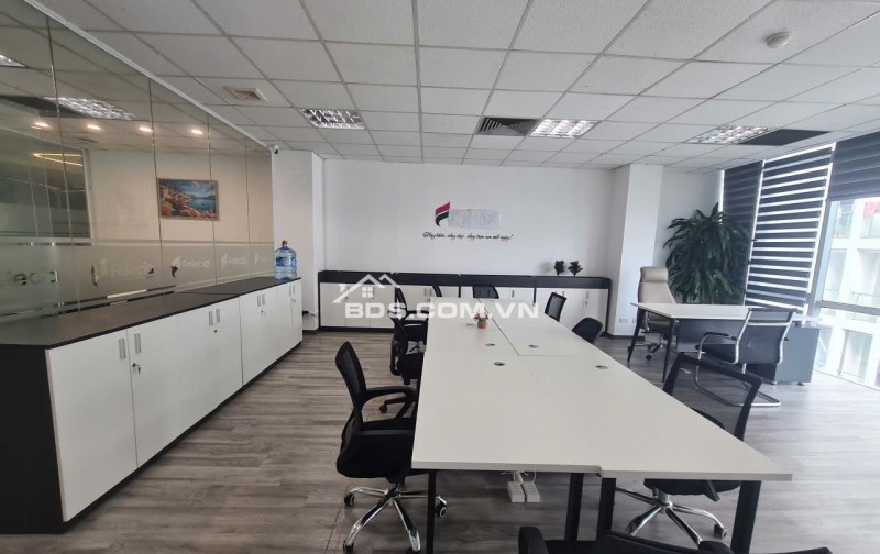 Sang nhượng Văn phòng tại 36 Hoàng Cầu