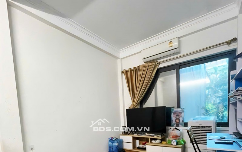 Cực hiếm nhà lô góc Hoàng Hoa Thám gần phố 2 thoáng 47m² x 4 tầng hơn 10 tỷ