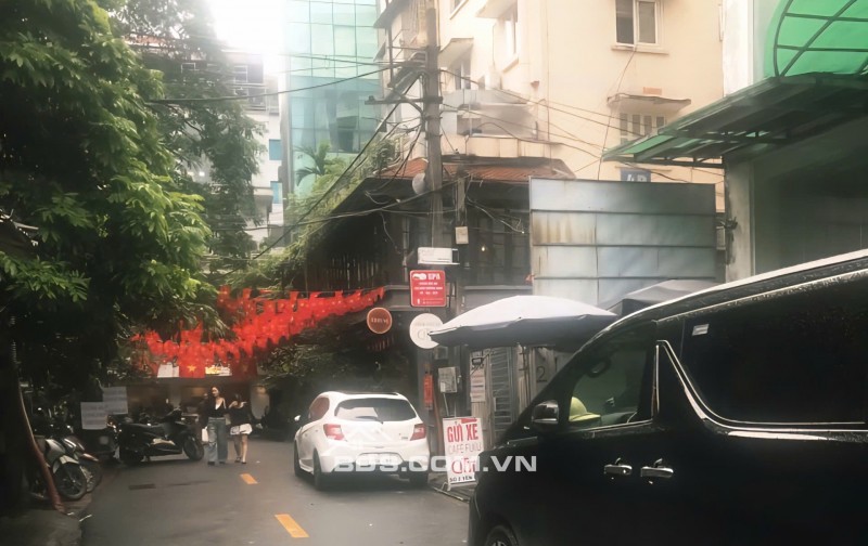 Cực hiếm nhà lô góc Hoàng Hoa Thám gần phố 2 thoáng 47m² x 4 tầng hơn 10 tỷ