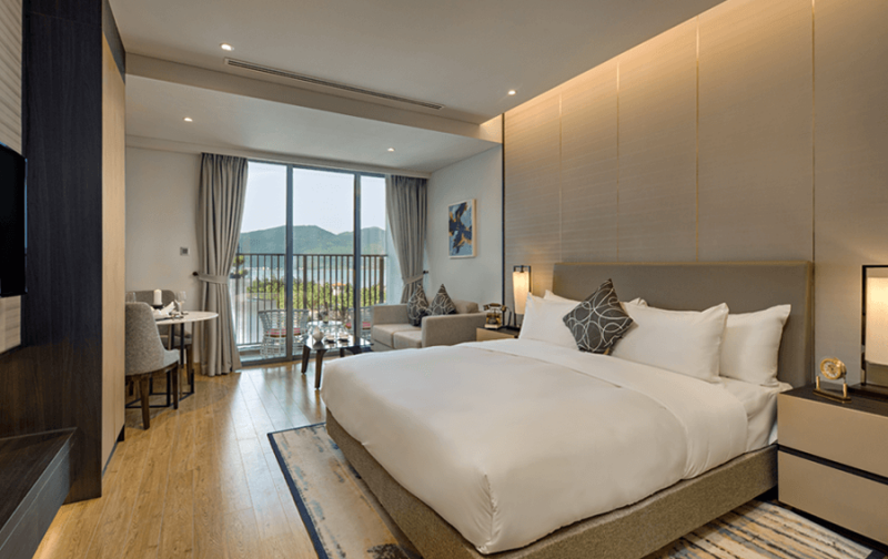 Căn Hộ Cao Cấp 2 tỷ 9 Mặt Biển Mỹ Khê,The Soleil Đà Nẵng, Khai Thác Kinh Doanh 500Tr/Năm.