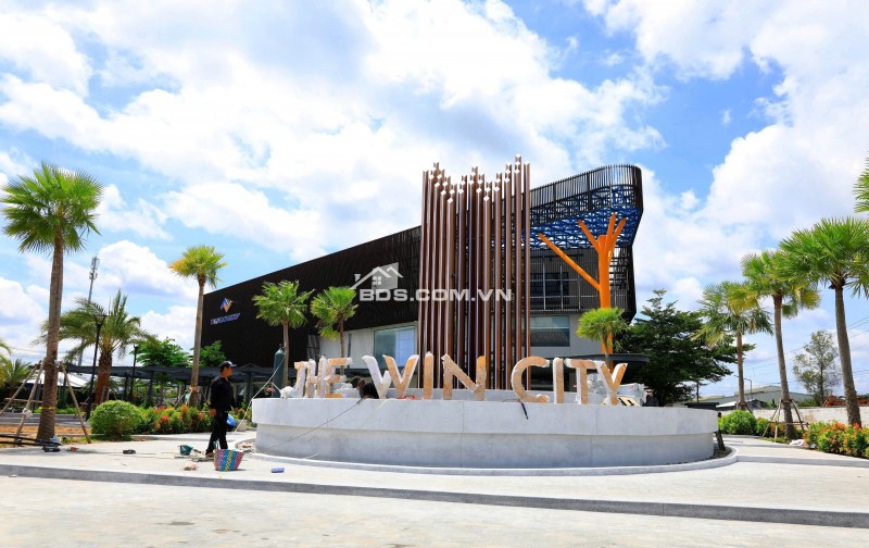 Chỉ với 179 triệu  15% đến khi nhận nhà, nằm ngay mặt tiền Trần Văn Giàu (DT10) chỉ 5 phút đến nút giao vành đai 3, kết nối đến võ văn kiệt nối dài chỉ 15 phút