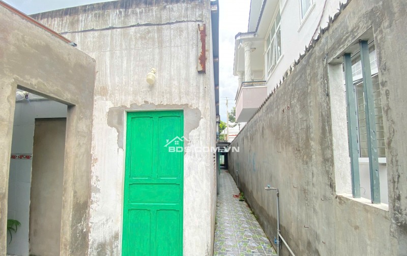 Bán nhà 72 Trương Thị Sáu Tân An Long An 219m2