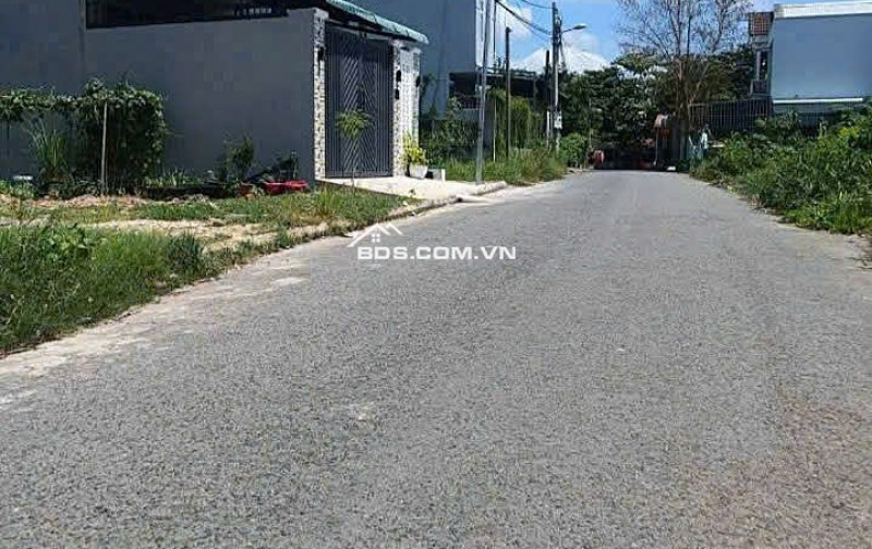 ĐẤT NGAY TRUNG TÂM HÀNH CHÍNH THỦ DẦU MỘT- CẠNH CHỢ, BỆNH VIỆN, UỶ BAN, 3 TRƯỜNG HỌC