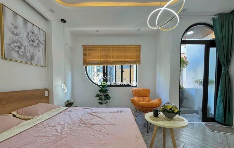 SIÊU RẺ NHÀ 2 LẦU NGAY TRUNG TÂM THỦ DẦU MỘT,BÌNH DƯƠNG