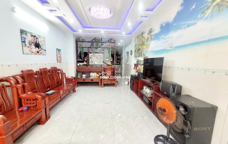 CHỈ CÓ 9 TỶ - NHÀ ĐẸP - MẶT TIỀN. P10. Tân Bình - 86M2 (4m x 21.5m) - 4 TẦNG BTCT