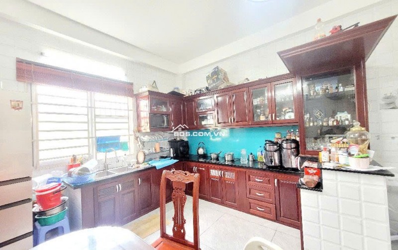 CHỈ CÓ 9 TỶ - NHÀ ĐẸP - MẶT TIỀN. P10. Tân Bình - 86M2 (4m x 21.5m) - 4 TẦNG BTCT