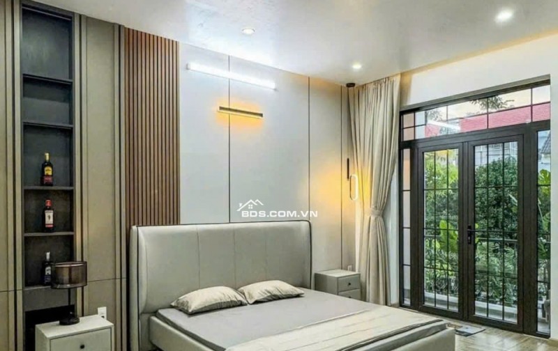 NHÀ 2 LẦU DIỆN TÍCH 260M GẦN BỆNH VIỆN HOÀNG MỸ BÌNH DUONG
