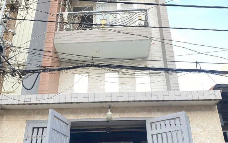 Bán nhà ở đường Quang Trung P11 đối diện chợ Hạnh Thông Tây DT 5* 17m, 2 lầu, giá chỉ 7,7 tỷ