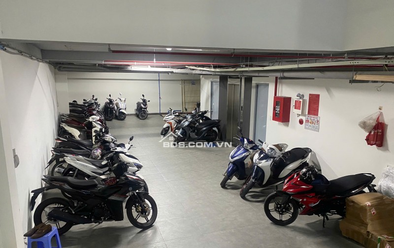 Bán nhà mặt tiền 115 Lê Đình Thám, Tân Phú – 179,7m², 1 hầm 5 tầng, full nội thất văn phòng – giá 38.5 tỷ