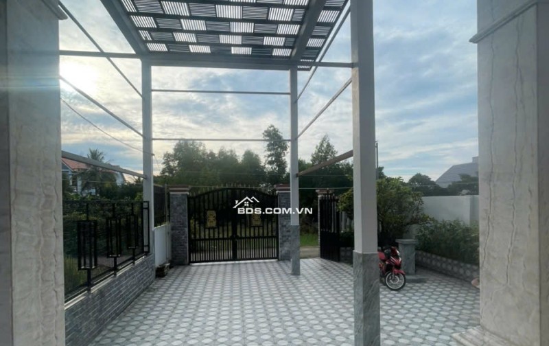 Bán nhà đất - Đường Ấp 3 “ Xóm Ba Tròn ”, Xã Long Cang, Huyện Cần Đước, Tỉnh Long An ( Tỉnh Tây Ninh mới )