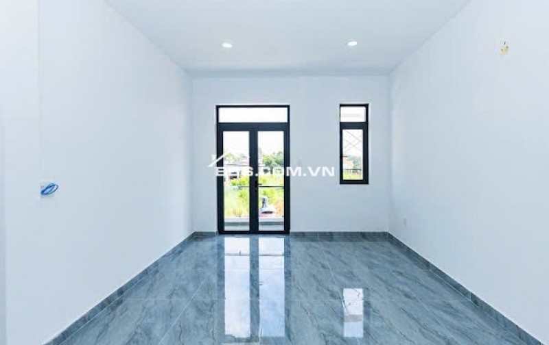 SIÊU PHẨM NHÀ 2 LẦU BÁN NGỘP GIÁ 2,95 TỶ FULL NỘI THẤT NGAY TT TDM