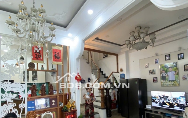 SIÊU PHẨM NHÀ PHỐ QUẬN 7 – HẺM XE HƠI 5M – NGANG KHỦNG – 7TY4