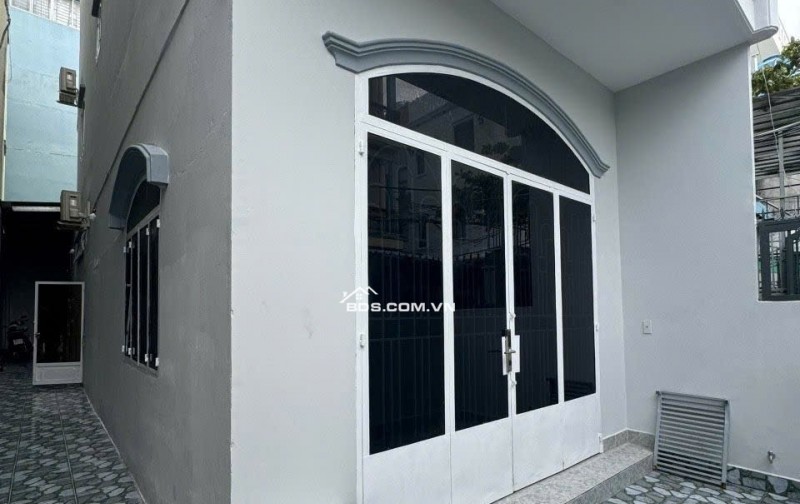 Chính chủ cần bán gấp nhà 6*19M vuông, giá chỉ 8,3 tỷ, ngay đường Lê Đức Thọ, P17 Gò Vấp, nhà mới.