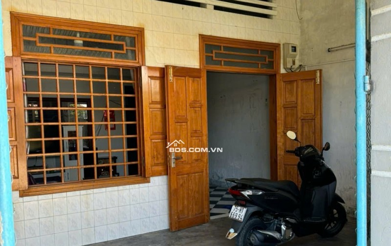Bán Nhà Cấp 4 (100m2 full thổ cư)Trung Tâm TP. Tuy Hoà, Phường 8
