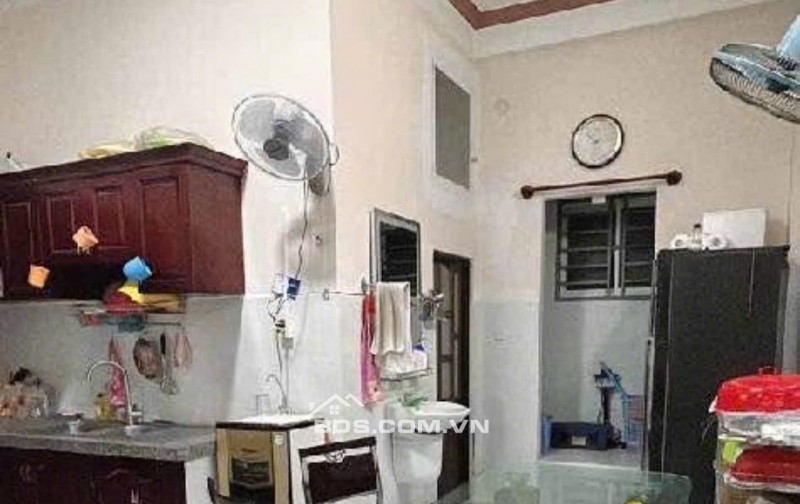 Nhà quận 7 gần trung tâm hành chính-502 Huỳnh Tấn Phát – 2 tầng, ngang 5m-9ty8