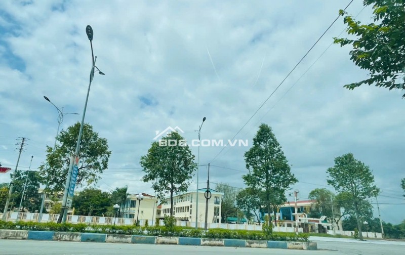 NHÀ CẤP 4 ĐẸP MỚI XÂY, HOẰNG LỘC, HOẰNG HÓA, THANH HÓA 0862705677