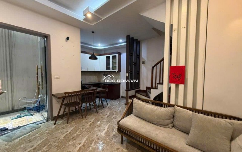 NHÀ PHÂN LÔ TRẦN DUY HƯNG - MẶT TIỀN RỘNG -  NGÕ THÔNG KD - 38M2x5T MT6M - 9.8TỶ