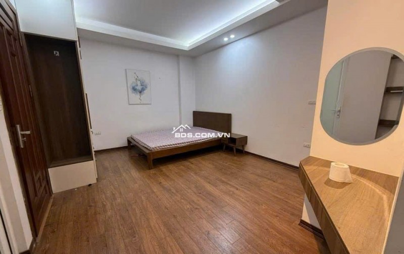 NHÀ PHÂN LÔ TRẦN DUY HƯNG - MẶT TIỀN RỘNG -  NGÕ THÔNG KD - 38M2x5T MT6M - 9.8TỶ