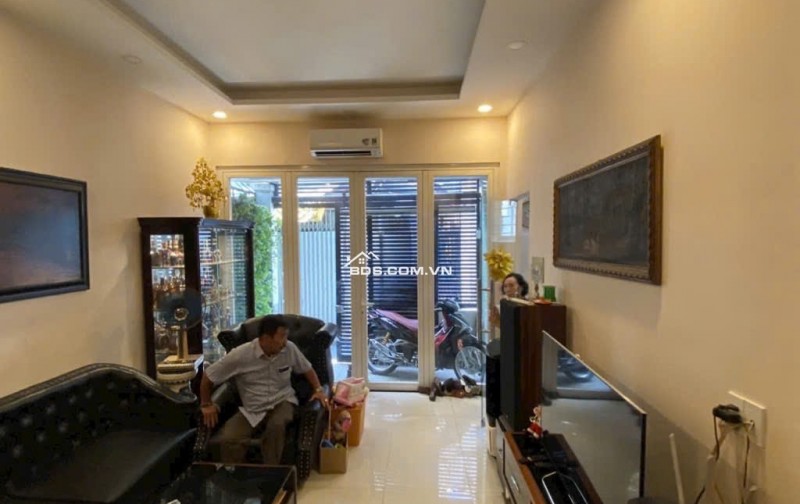 Căn góc thoáng mát Q7 – 6x8m, hẻm 3m Trần Văn Khánh, 1 trệt 1 lầu, 3PN, 2WC – giá 5.2 tỷ