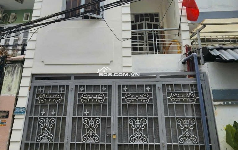 Bán nhà Quận 7 – 4x16m, 2 tầng, 3PN, hẻm xe tải đậu cửa, giáp Phú Mỹ Hưng – giá 6.8 tỷ
