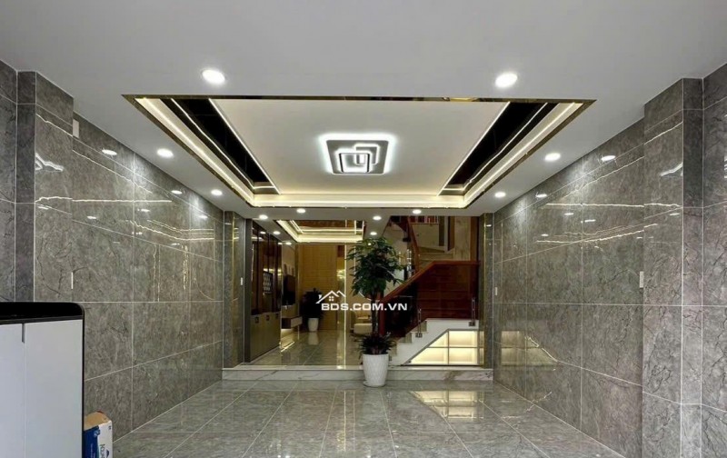 Nhà Nguyễn Ảnh Thủ, Hẻm Ô tô quay đầu, 70m2 5 tầng 5PN, sổ hồng. Nhỉnh 7 tỷ!