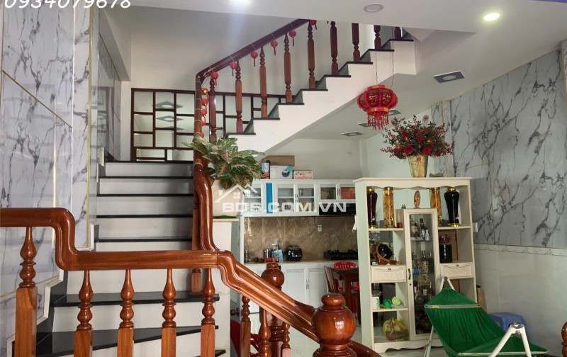 nhà mặt tiền Liên Hoa, Vĩnh Ngọc, Nha Trang