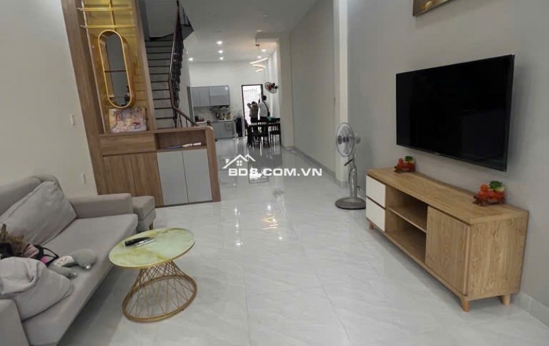 Bán nhà đẹp lung linh đường Dương Cát Lợi, Nhà Bè – Cách Q7 chỉ 1 cây cầu – 4x19m – Giá 3,85