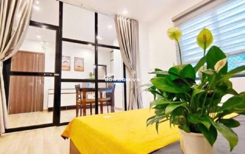 TÒA APARTMENT CẦU GIẤY 57M-14 PHÒNG ĐÔI 18,5 TỶ 2 THOÁNG,SÁT PHỐ,DÒNG TIỀN 1,2 TỶ/NĂM