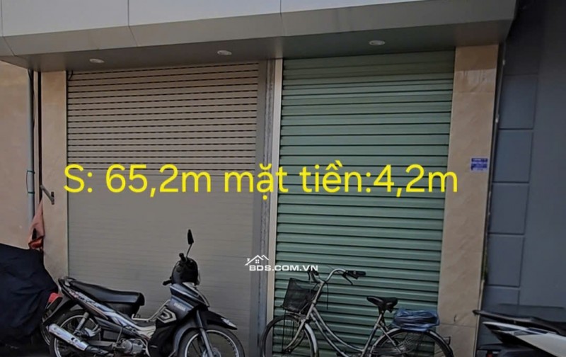 [ Liền Kề Phân Lô Bàn Cờ, Nội Thành Phủ Lý ]  Bán đất tặng nhà