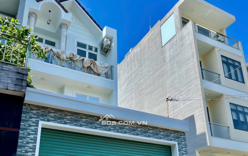 Bán nhà 3 tầng Phước Long A, Hẻm 6m thông, Ở ngay hoặc khai thác cho thuê ổn định